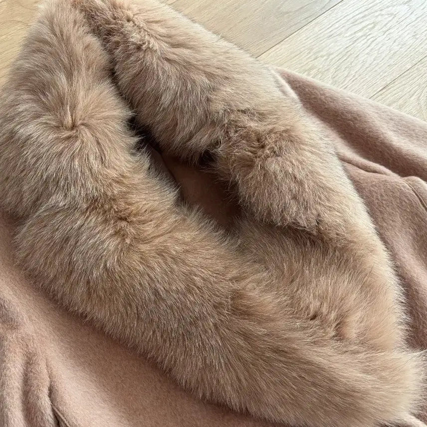 [BUNJANG] It Michaa Natural Fox Fur Alpaca Blend Wool Coat / 잇미샤 천연 폭스퍼 알파카 혼방 울 코트