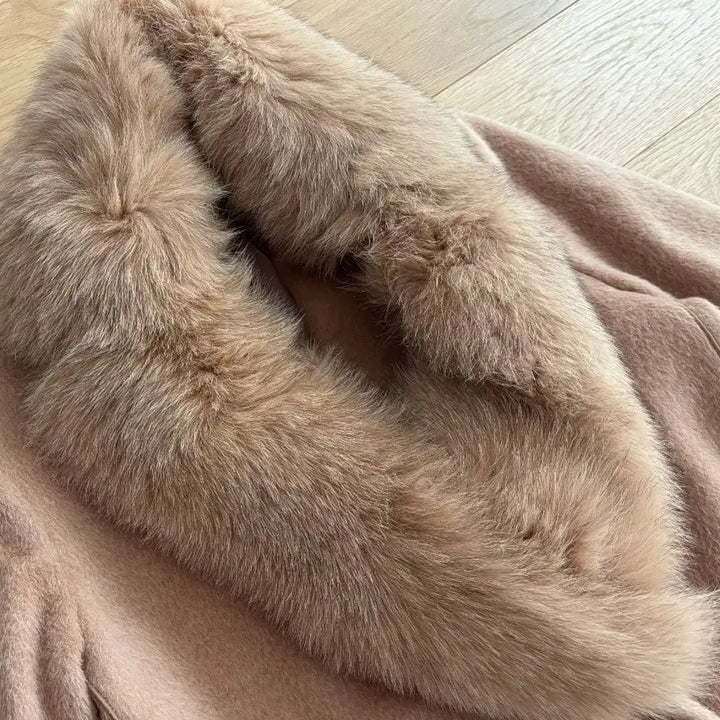 [BUNJANG] It Michaa Natural Fox Fur Alpaca Blend Wool Coat / 잇미샤 천연 폭스퍼 알파카 혼방 울 코트