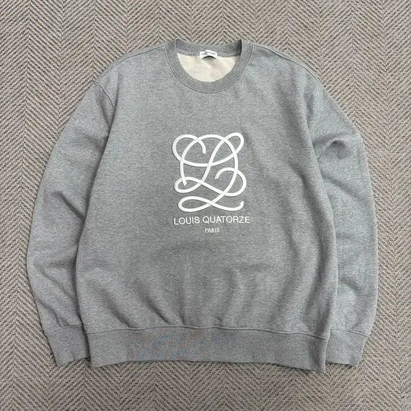 [BUNJANG] Louis Quatorze Embroidered Big Logo Sweatshirt / 루이까또즈 자수 빅로고 맨투맨 v4532