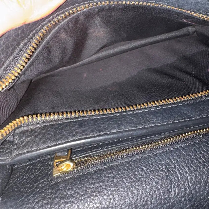 [BUNJANG] Tory Burch Gold Logo Crossbody Bag / 토리버치 금장로고 크로스백