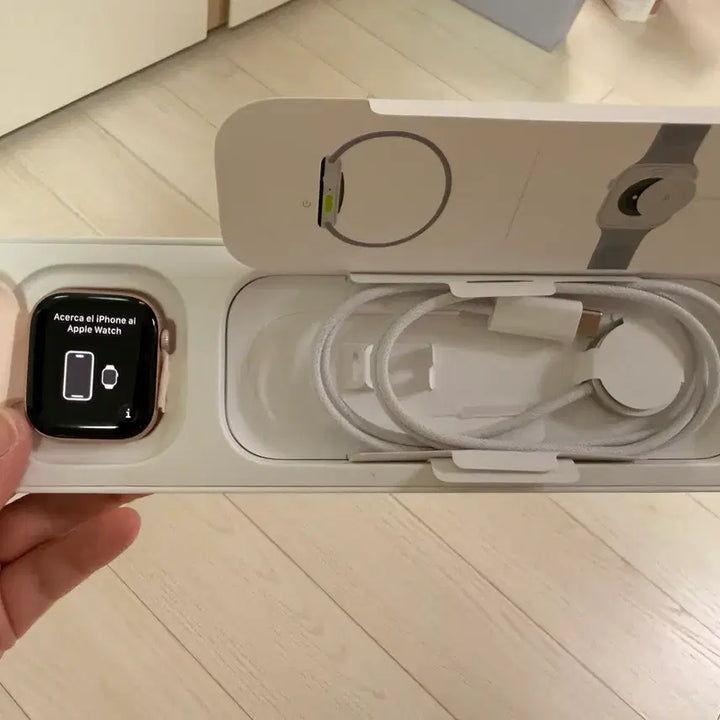 [BUNJANG] Apple Watch Series 10 GPS 42mm Rose Gold / Apple 애플워치10 GPS 42mm 로즈골드 S급