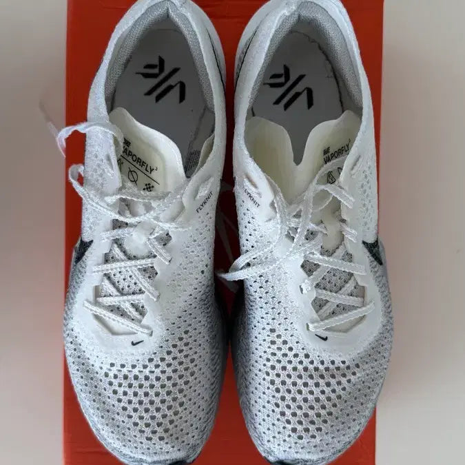 [BUNJANG] Nike ZoomX Vaporfly Next% 3 Wired White/Smoke Grey Running Shoes / 나이키 베이퍼플라이 넥스트% 2 와이어드 화이트