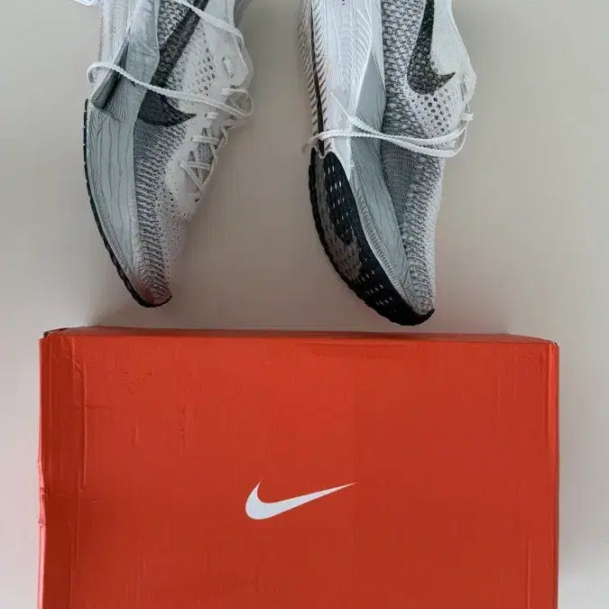 [BUNJANG] Nike ZoomX Vaporfly Next% 3 Wired White/Smoke Grey Running Shoes / 나이키 베이퍼플라이 넥스트% 2 와이어드 화이트