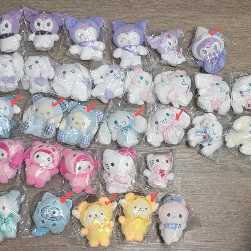 [BUNJANG] Sanrio Charm Kuromi Cinnamoroll Melody Pochacco Pompompurin / 6/18마감) 산리오 키링 쿠로미 시나모롤 멜로디 포차코 폼폼푸린