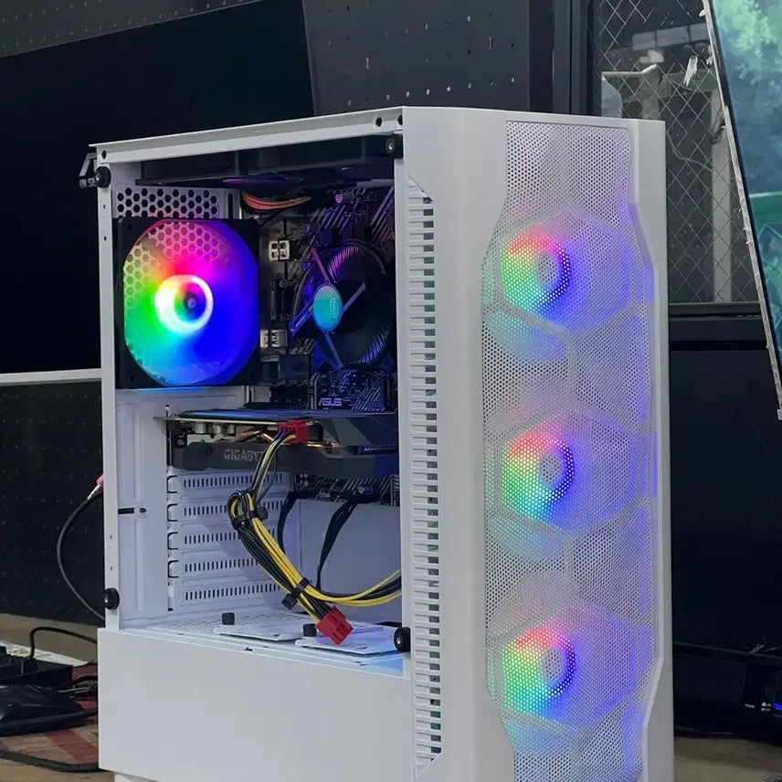 [BUNJANG] Intel Core i5-6500 Desktop PC - Office &amp; Casual Gaming / 중고 I5 6500 6세대 사무용컴퓨터 저사양 게이밍컴퓨터 조립데스크탑