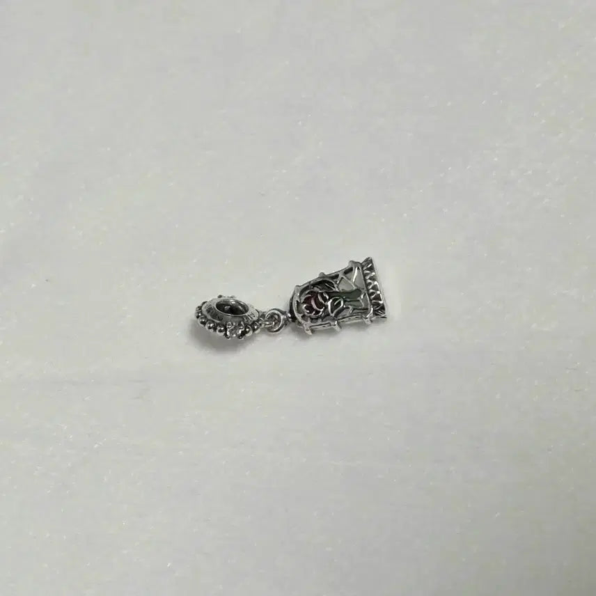 [BUNJANG] Pandora Disney Beauty and the Beast Rose Sterling Silver 925 Necklace / 실버 925 ] Pandora Disney 판도라 미녀와야수 장미