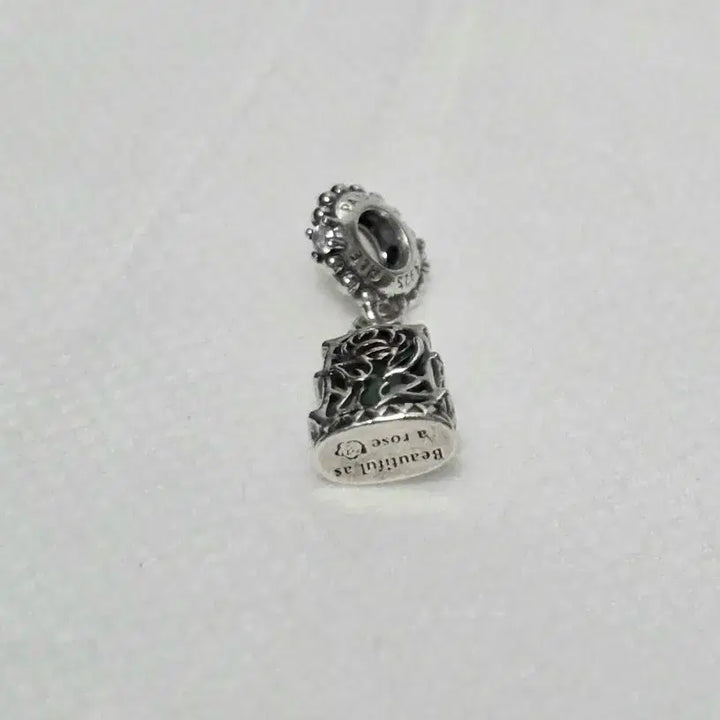 [BUNJANG] Pandora Disney Beauty and the Beast Rose Sterling Silver 925 Necklace / 실버 925 ] Pandora Disney 판도라 미녀와야수 장미