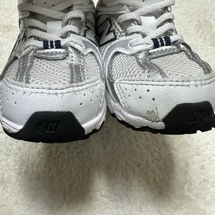 [BUNJANG] New Balance 530 Kids Sneakers Silver/White / 뉴발란스 530 키즈 운동화 실버/화이트 135