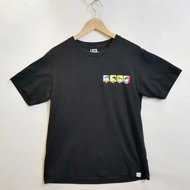 [BUNJANG] Uniqlo Doraemon Graphic T-Shirt / 도라에몽 유니클로 티셔츠 블랙