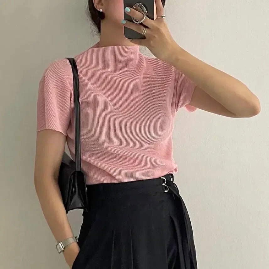 [BUNJANG] Understanding Pleated Half-Neck Short-Sleeve T-Shirt Pink / 언더스탠딩 플리츠 반하이넥 반팔 티셔츠 핑크