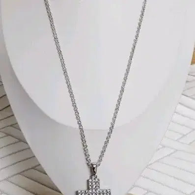 [BUNJANG] Cross Cubic Necklace / 십자가 큐빅 멋스러운 목걸이