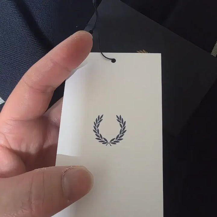 [BUNJANG] Fred Perry Crepe Flo Shirt L Navy / 프레드 페리 L 네이비 크레이프 플로셔츠