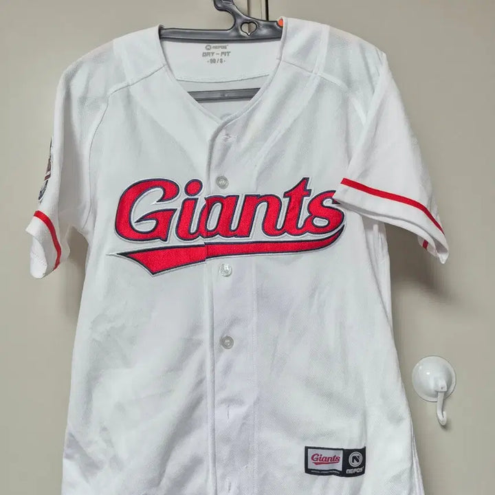 [BUNJANG] Lotte Giants Son Ah-seop Baseball Jersey Size 90 / 롯데자이언츠 유니폼 90사이즈 손아섭 마킹 팝니다