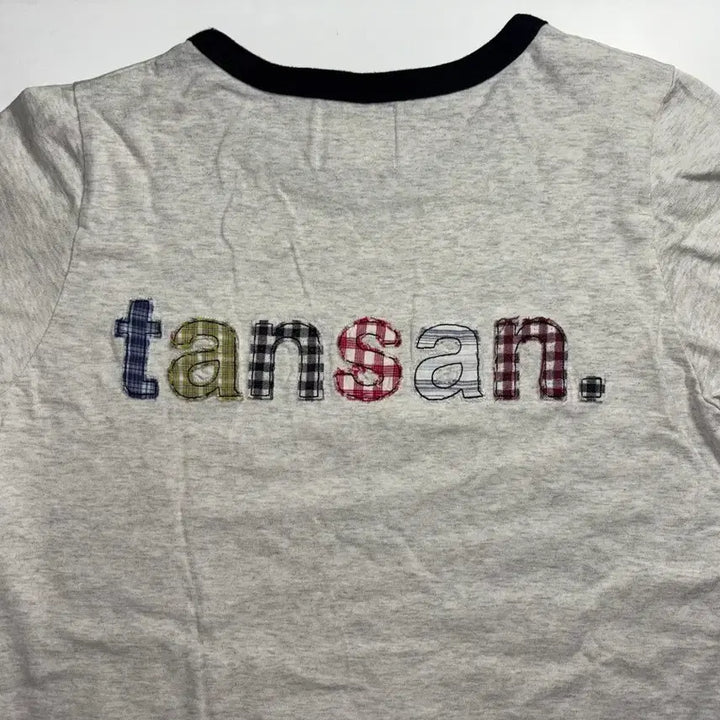 [BUNJANG] Carbon Appliqué Ringer T-Shirt (Ivory) / 탄산 아플리케 링거 티셔츠 (아이보리)