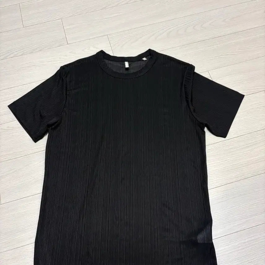 [BUNJANG] Sunflower Pleated T-Shirt XS / sunflower 선플라워 플리츠 티셔츠 XS(95사이즈)