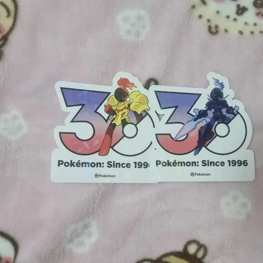 [BUNJANG] Pokemon 30th Anniversary Stickers Cardinarma, Falinks / 포켓몬 스티커 30주년 카디나르마, 파라블레이즈 판매합니다!