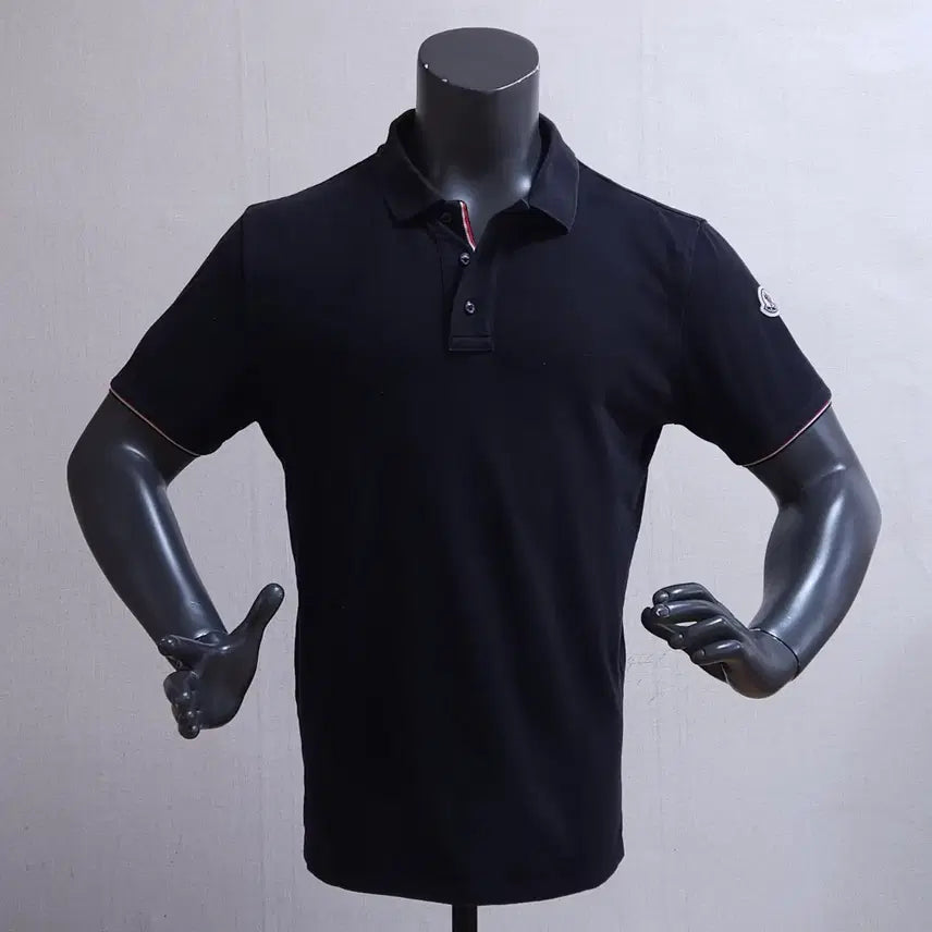 [BUNJANG] Moncler Short Sleeve Polo Shirt / 몽클레어 반팔 카라티 105