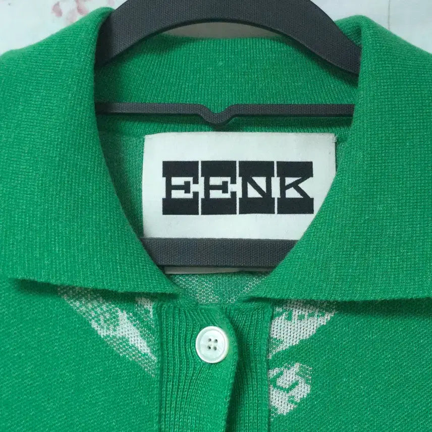 [BUNJANG] Eenk Letter U Mahagonny Blend Knit / Eenk Letter u 마혼방 니트
