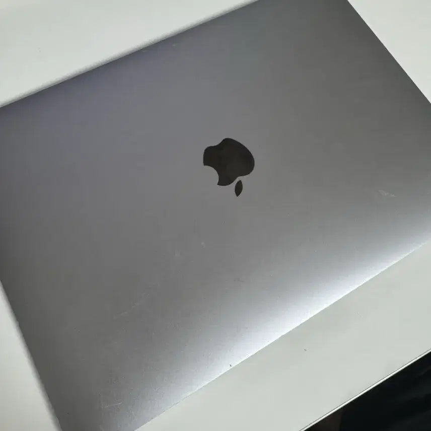 [BUNJANG] Apple MacBook Pro 13-inch M1 Space Gray 8GB 256GB / 맥북 m1 프로 13인치 스페이스 그레이 8g 256g