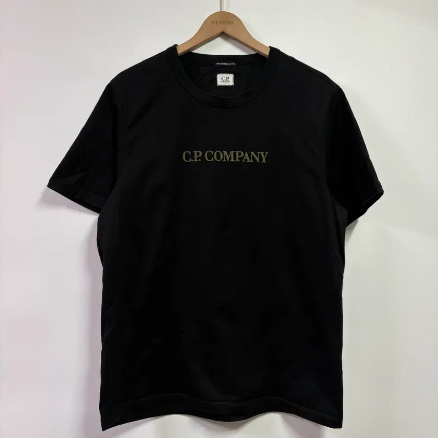 [BUNJANG] CP Company 23SS Embroidered Logo Short Sleeve T-Shirt (L) / [L] CP컴퍼니 23ss 자수로고 반팔 티셔츠