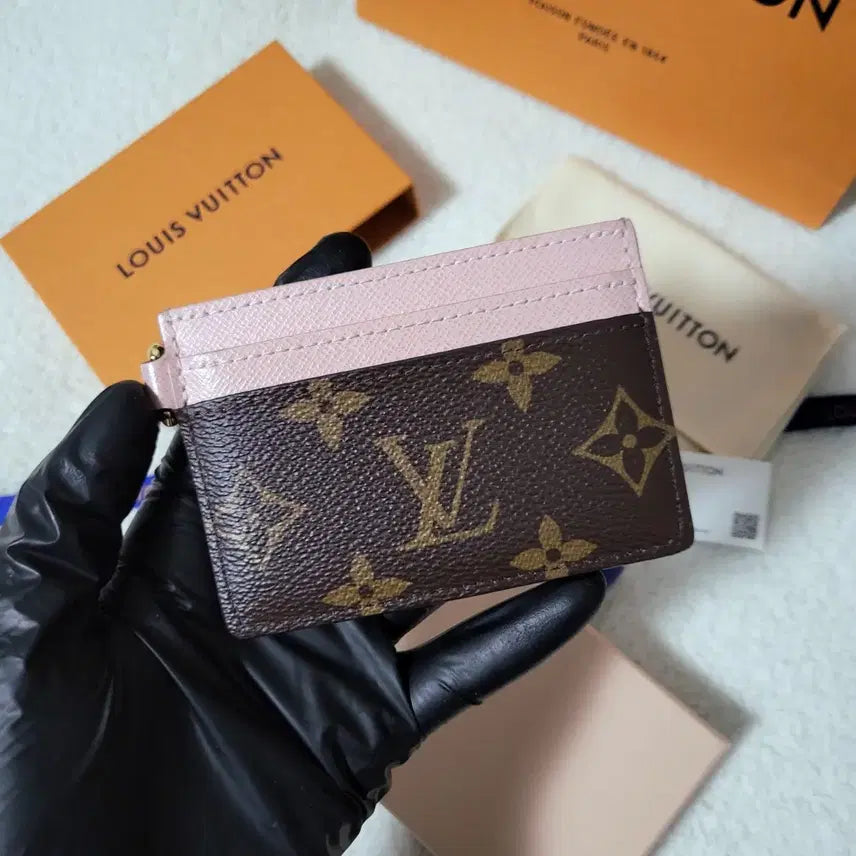 [BUNJANG] Louis Vuitton Monogram LV Charm Card Holder Wallet / [풀구성] 루이비통 모노그램 LV 참 카드홀더 카드지갑