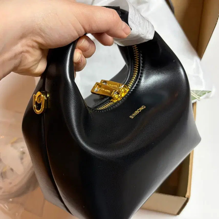 [BUNJANG] Shinbono Vienna Top Handle Crossbody Bag Black / 신보노 비엔나 탑 핸들 크로스바디 백 블랙