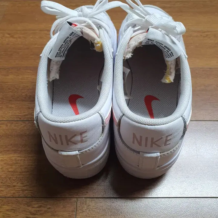 [BUNJANG] Nike Blazer Low 77 Pink Suede White Women&