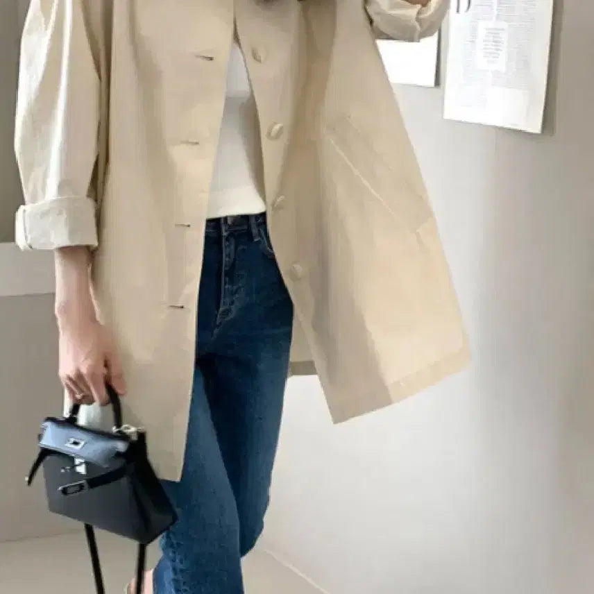 [BUNJANG] DAILYLOOK A-Line Crinkle Short Trench Coat Jacket Ivory / 데일리룩 DAILYLOOK 에르하프트렌치 A라인바스락점퍼숏코트자켓아이보