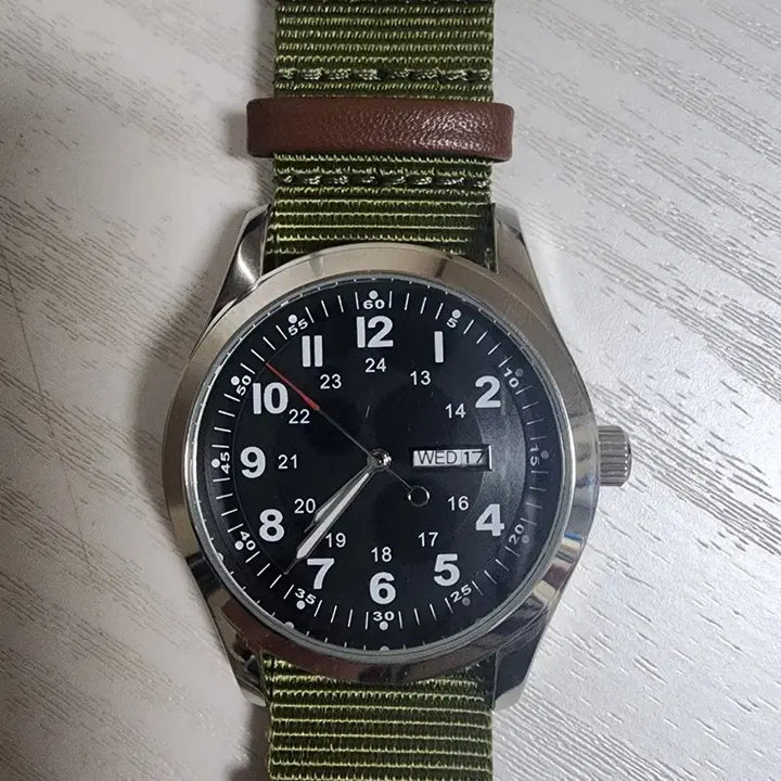 [BUNJANG] Unused Military Field Watch Black Dial NATO Strap / 미사용 밀리터리 시계 필드워치