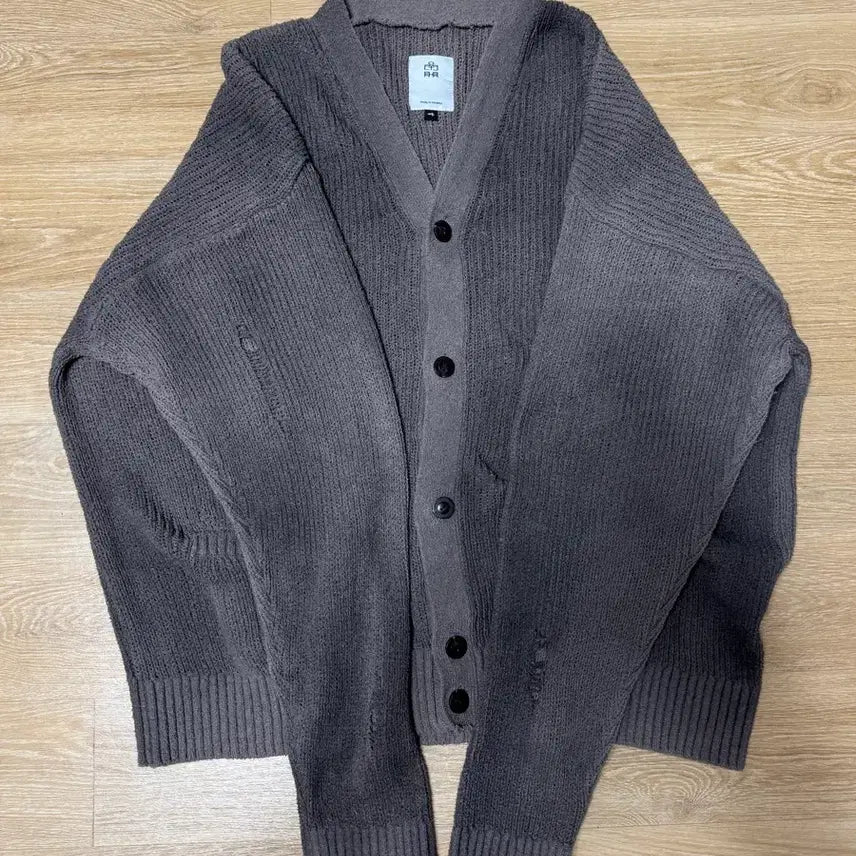 [BUNJANG] Poleruter Damaged Cardigan Khaki Grey / (4) 폴리테루 데미지드 가디건 카키 그레이