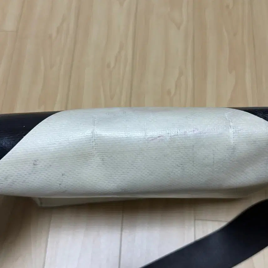 [BUNJANG] Freitag Dexter Bag Black/White / 프라이탁 덱스터 블랙화이트
