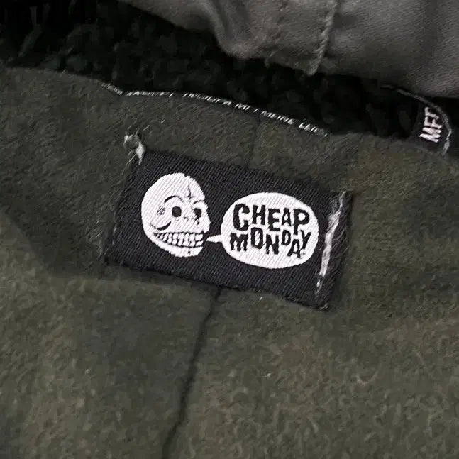 [BUNJANG] Cheap Monday Khaki Hooded Parka / 칩먼데이 카키색 후드 파카 0617