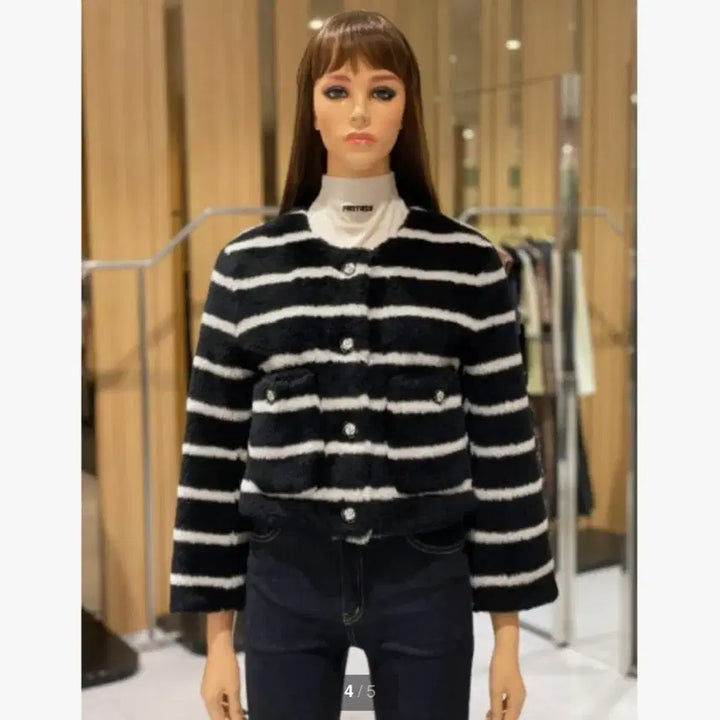 [BUNJANG] Egoist 22 Striped Faux Fur Jacket Size 55 / 에고이스트 22 스트라이프 퍼 자켓 55