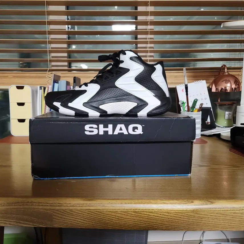 [BUNJANG] Shaq Attaq "Devastator" Basketball Shoes (USM 12) / [새상품] [USM 12] [300] 샤크 디베스테이터 하이