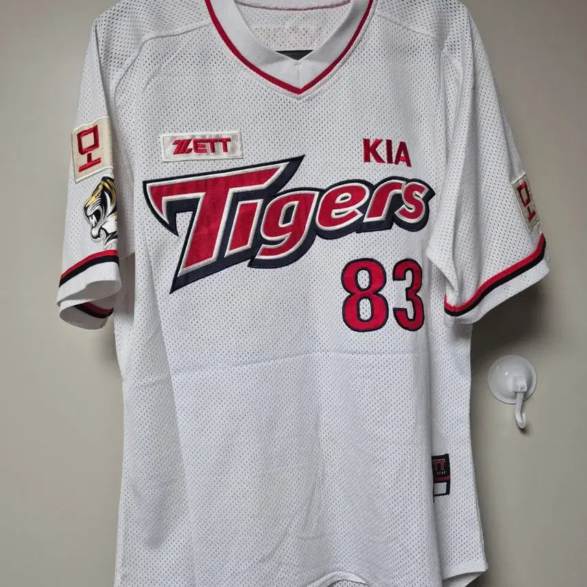 [BUNJANG] Kia Tigers Old Zett Authentic Baseball Jersey Size 95 / 기아타이거즈 올드 유니폼 95사이즈 팝니다