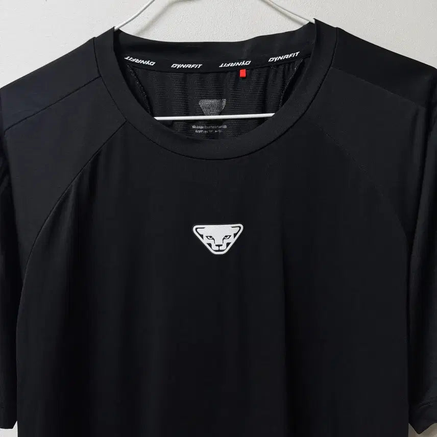 [BUNJANG] Dynefit Authentic Top (Size 95) / 다이너핏 정품 (8299)