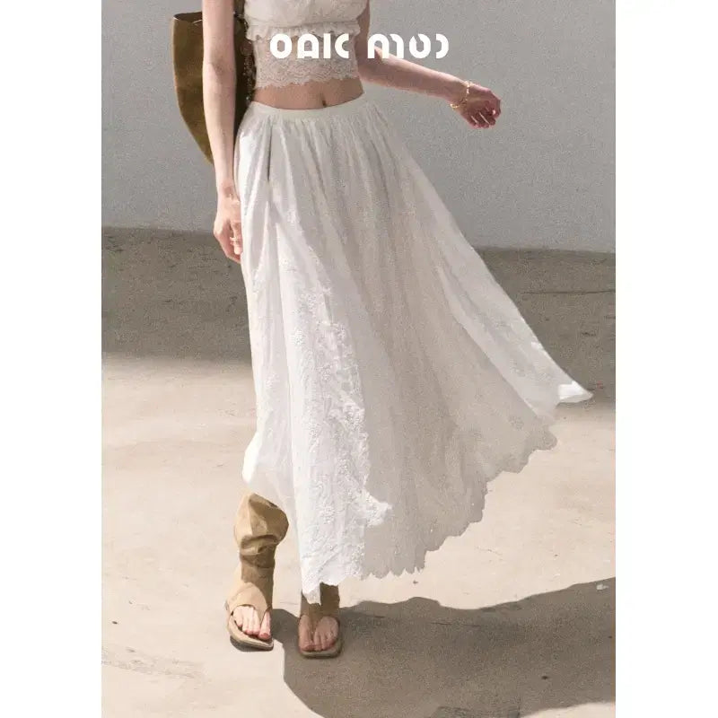 [BUNJANG] OAKMOO Flower Punching Embroidery Cotton Long Skirt / OAKMOO 오크무 플라워 펀칭 자수 코튼 롱스커트