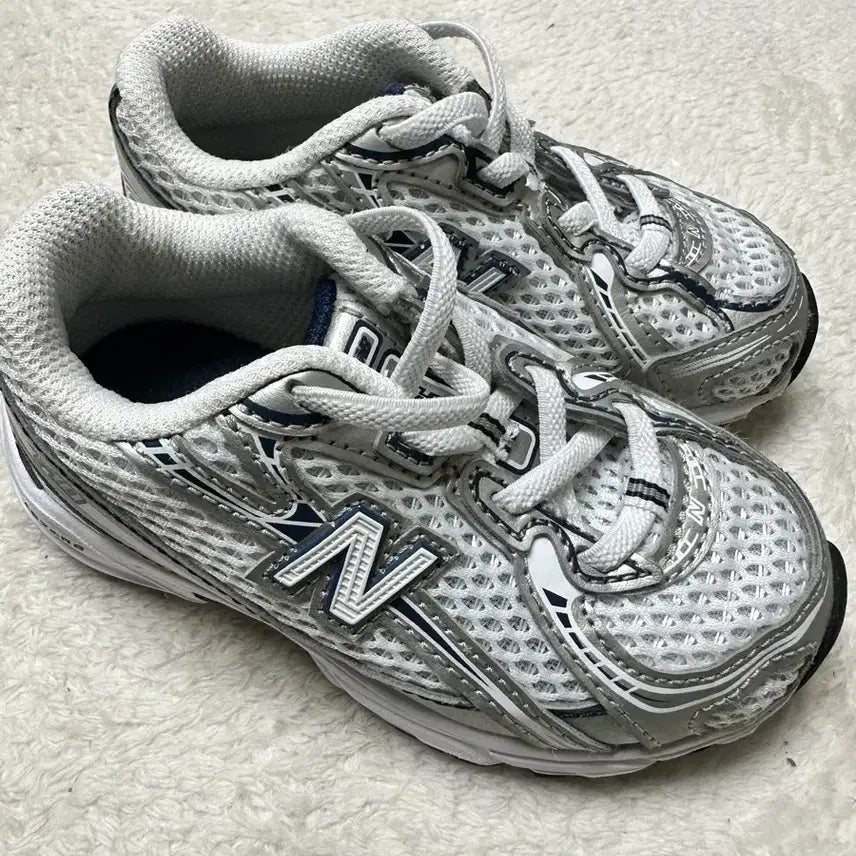 [BUNJANG] New Balance 740 Athletic Shoes White Silver / 뉴발란스 740운동화 화이트 실버 135