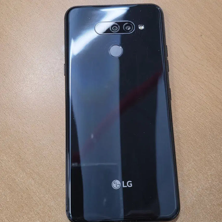 [BUNJANG] LG X6 2019 Black 32GB SKT Unlocked Smartphone / LG X6 2019