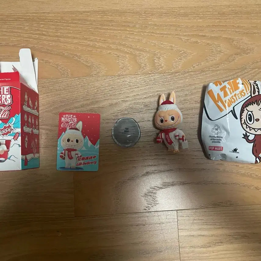 [BUNJANG] Coke x Palm Mart Labubu Doll / 팜 마트 라부부