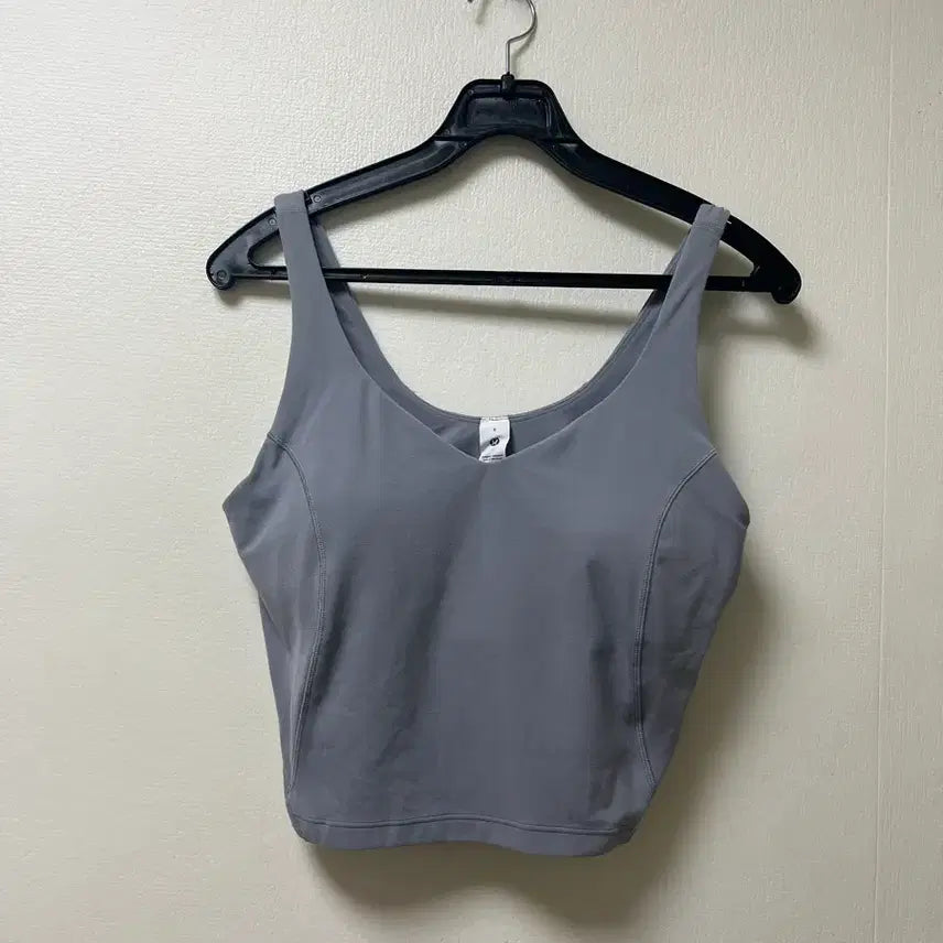 [SOLD OUT] 룰루레몬 탑 8