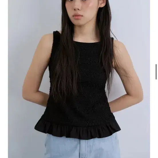 [BUNJANG] Magnet Archive Bella Ruffle Sleeve Black / 마그넷 아카이브 벨라 러플 슬리브 (새상품)