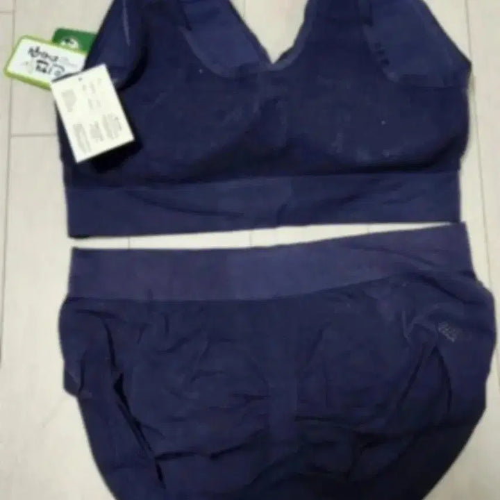 [BUNJANG] Bellezonn Bra &amp; Panty Set 5 Types (L Size) / 벨레즈온 브라팬티 세트 5종 L사이즈 77