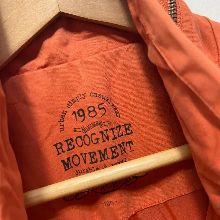 [BUNJANG] 1985 Recognise Workers Orange Vest Size 105 / 1985 리코나이즈 워커스 오렌지 베스트 105사이즈
