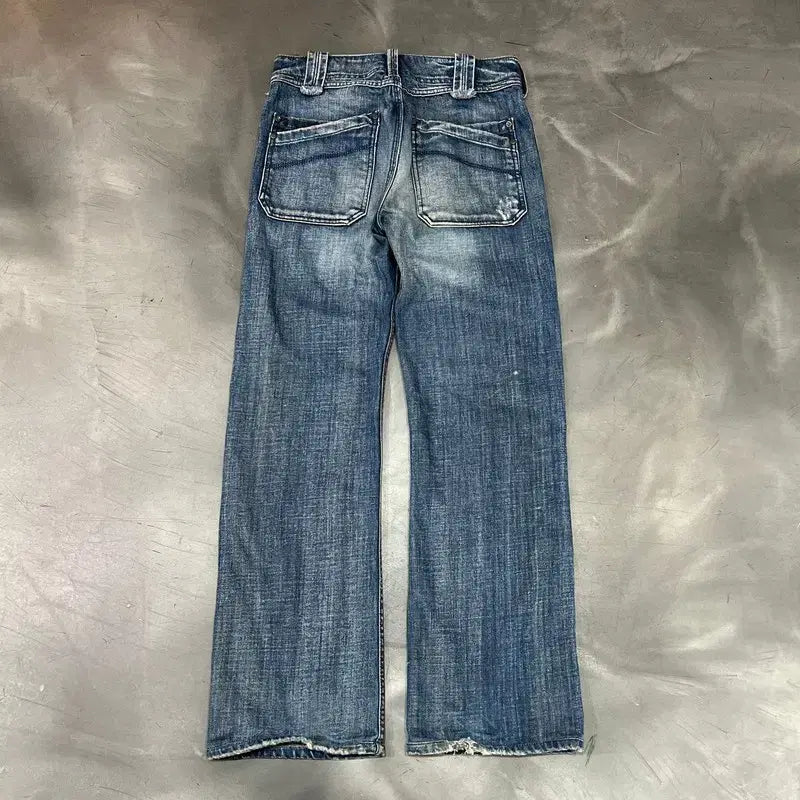 [BUNJANG] Diesel Distressed Denim Pants / 디젤 디스트로이드 데님팬츠 y18084