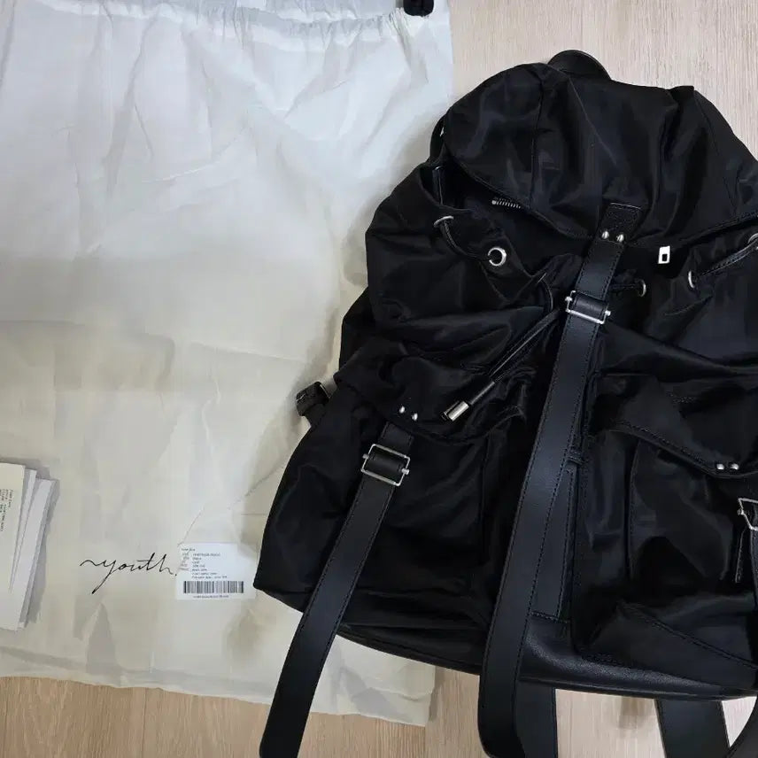 [BUNJANG] YOUTH Rucksack / 유스 럭색 팝니다!