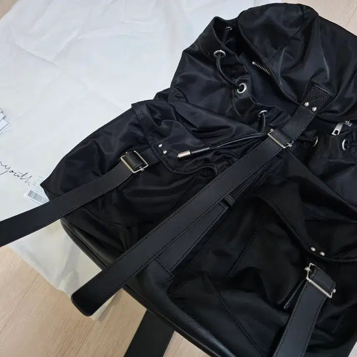 [BUNJANG] YOUTH Rucksack / 유스 럭색 팝니다!