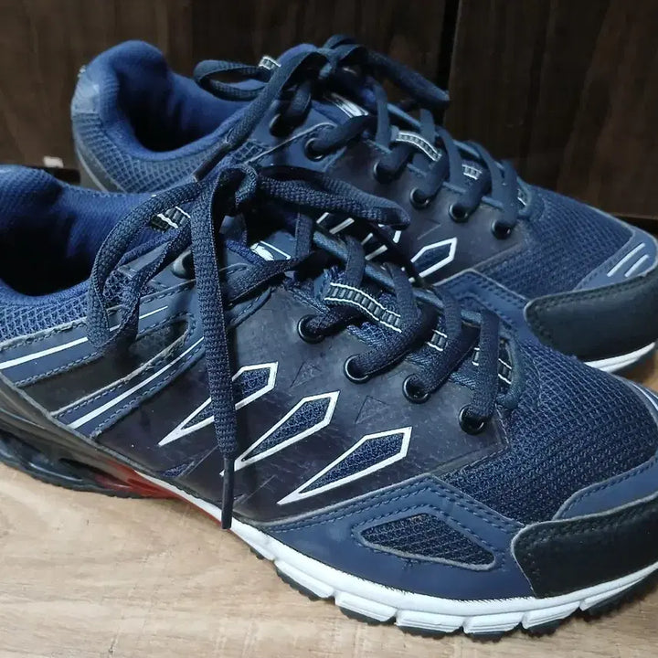 [BUNJANG] Blackyak LOD2 Navy Lightweight Hiking Shoes 275 / 블랙야크 LOD2 네이비  운동화 경량등산화 275
