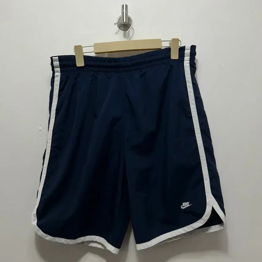 [BUNJANG] Nike Training Shorts Navy M / 나이키 트레이닝 반바지 네이비 M