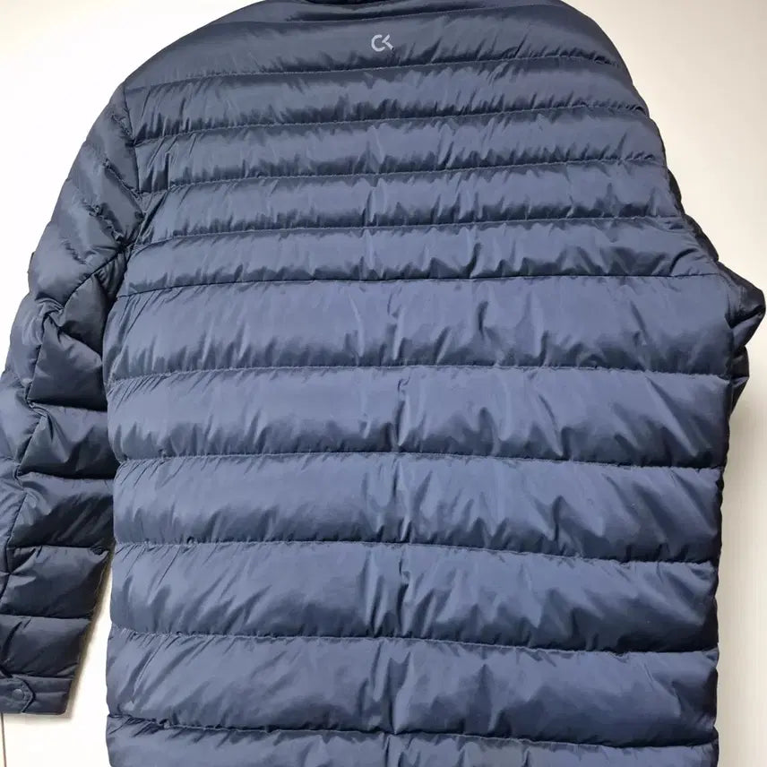 [BUNJANG] Calvin Klein Down Lightweight Padded Jacket Navy Size 100 / CK캘빈클라인 정품 오리털 경량 패딩 100사이즈 판매합니다